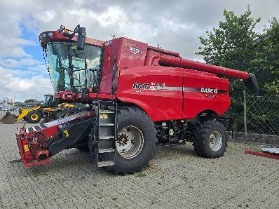 Case IH AXIAL FLOW 8010 - Mejetærsker: billede 1 Case IH AXIAL FLOW 8010 - Mejetærsker: billede 1