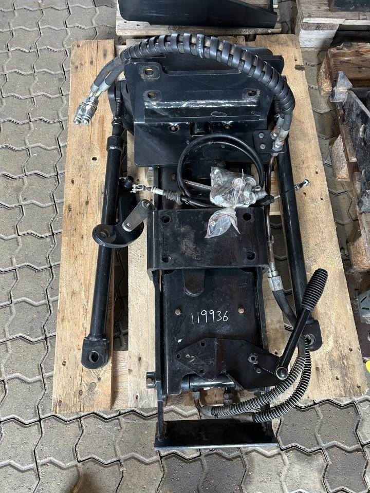 New Holland HYDR. HITCH - Hurtigskift for Entreprenørmaskin: billede 1 New Holland HYDR. HITCH - Hurtigskift for Entreprenørmaskin: billede 1