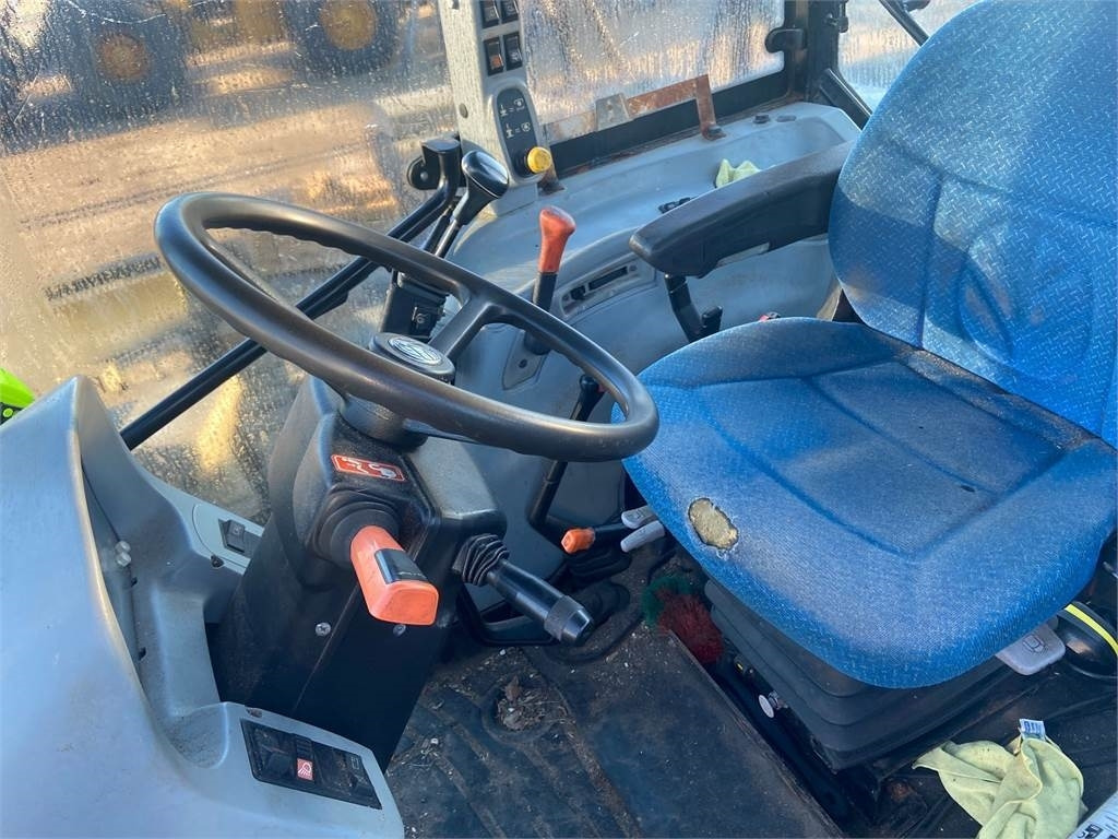 New Holland T5050 - Traktor: billede 2 New Holland T5050 - Traktor: billede 2