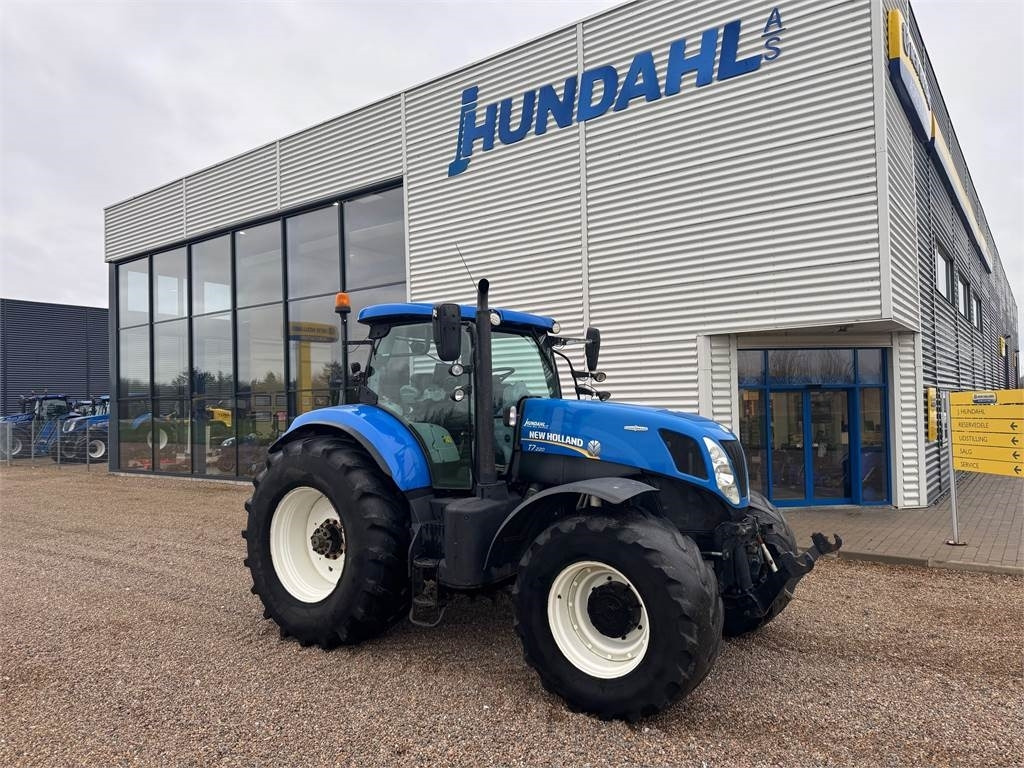 New Holland T7.220 AC  - Traktor: billede 1 New Holland T7.220 AC  - Traktor: billede 1