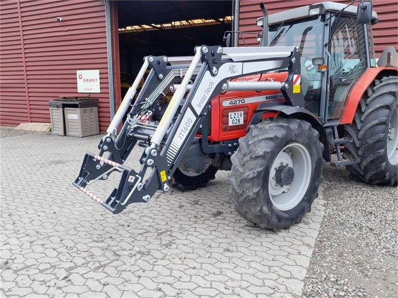 Inter-Tech - Frontlæsser til traktor: billede 2 Inter-Tech - Frontlæsser til traktor: billede 2