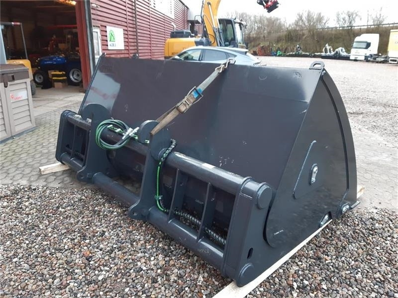 Inter-Tech højtipskovl inter-tech 3 meters - Læsseskovl: billede 3 Inter-Tech højtipskovl inter-tech 3 meters - Læsseskovl: billede 3