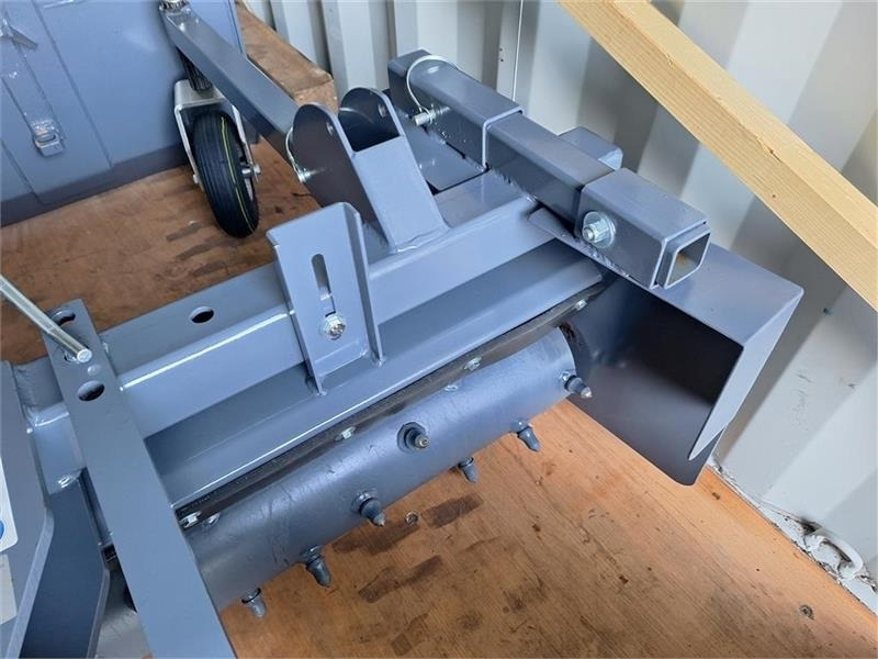 Multione Powerrake - Udstyr for Entreprenørmaskin: billede 2 Multione Powerrake - Udstyr for Entreprenørmaskin: billede 2