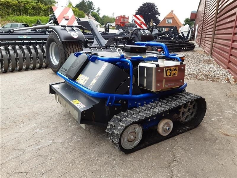 X-rot 80 cm med Kawasaki FS 481 - Plæneklipper: billede 2 X-rot 80 cm med Kawasaki FS 481 - Plæneklipper: billede 2