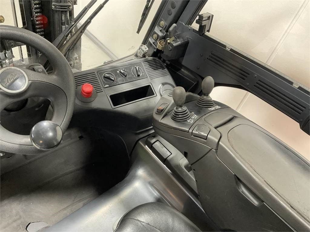 Leje en Linde E30/600-02  Linde E30/600-02: billede 6 Leje en Linde E30/600-02  Linde E30/600-02: billede 6