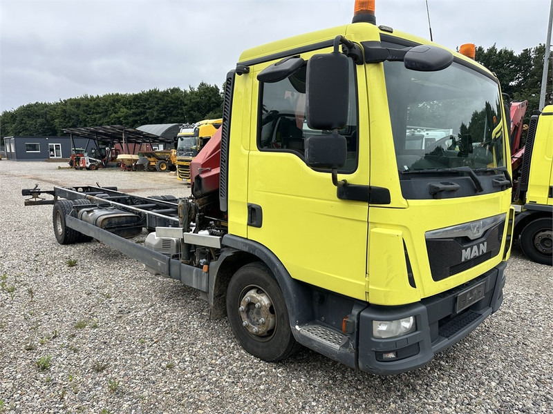 MAN TGL 12.220 // Crane HMF 735K2 // - Lastbil med kran: billede 2 MAN TGL 12.220 // Crane HMF 735K2 // - Lastbil med kran: billede 2