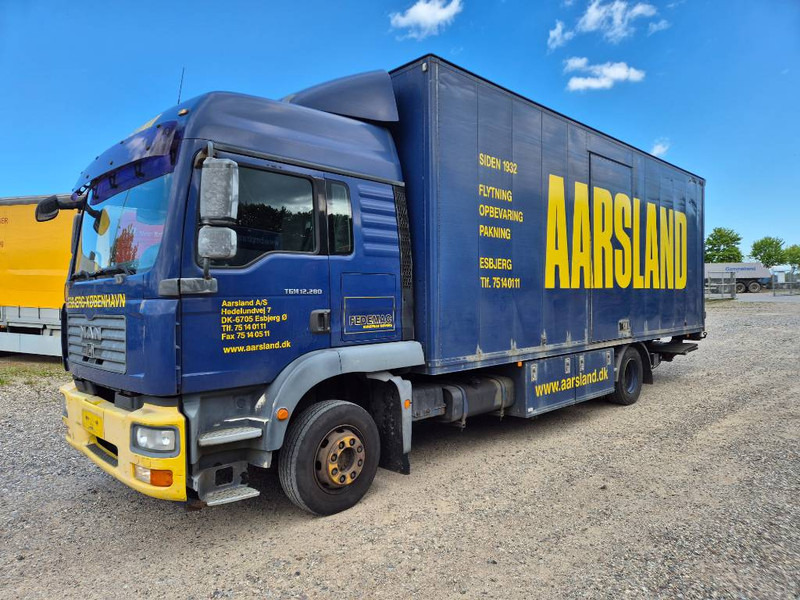 MAN TGM 12.280 // Lift // Sideopening - Lastbil varevogn: billede 1 MAN TGM 12.280 // Lift // Sideopening - Lastbil varevogn: billede 1