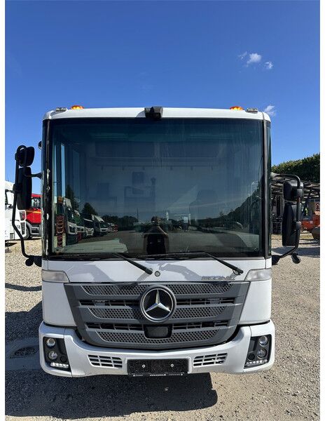 Mercedes-Benz Econic 2630 6x2/4 - Hyva Kroghejs / Hook - Lastbil kroghejs: billede 3 Mercedes-Benz Econic 2630 6x2/4 - Hyva Kroghejs / Hook - Lastbil kroghejs: billede 3