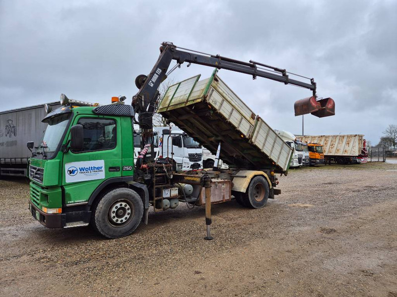 Volvo FM 7 250 // 4x2 // HIAB 115-3 Radio// Tipper - Lastbil med kran: billede 1 Volvo FM 7 250 // 4x2 // HIAB 115-3 Radio// Tipper - Lastbil med kran: billede 1