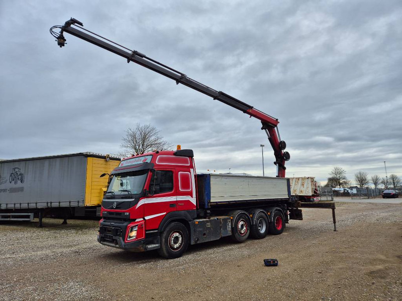 Volvo FMX 500 8x4/4 // HMF 2120 K4 // 3 side tipper - Lastbil med kran: billede 1 Volvo FMX 500 8x4/4 // HMF 2120 K4 // 3 side tipper - Lastbil med kran: billede 1