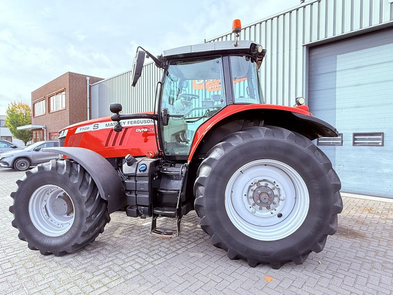 Massey Ferguson 7726S Dyna VT - Traktor: billede 2 Massey Ferguson 7726S Dyna VT - Traktor: billede 2