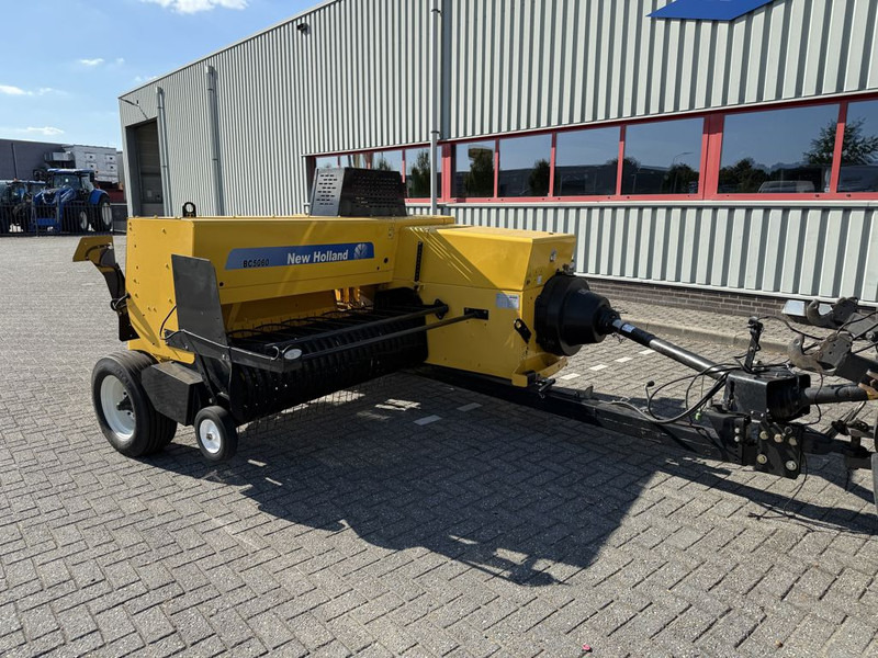New Holland BC5060 Mini Balenpers - Firkant ballepresse: billede 4 New Holland BC5060 Mini Balenpers - Firkant ballepresse: billede 4