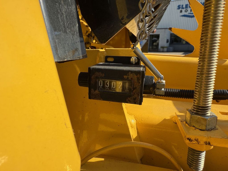 Firkant ballepresse New Holland BC5060 Mini Balenpers: billede 17 Firkant ballepresse New Holland BC5060 Mini Balenpers: billede 17