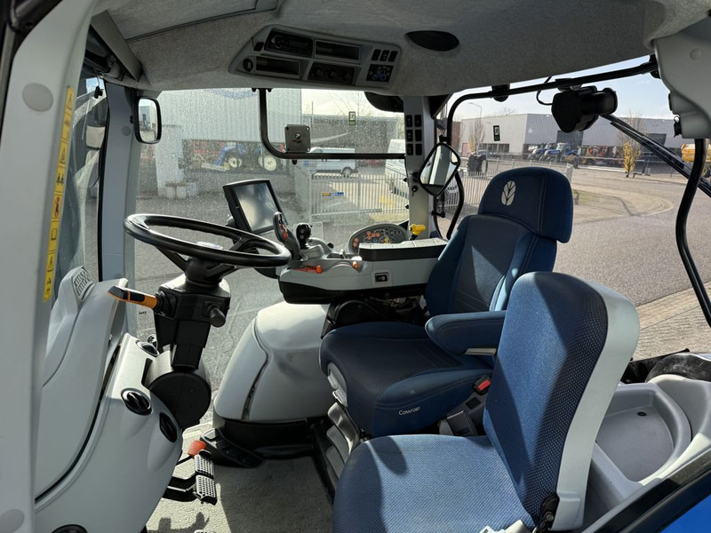 New Holland T7.210 AC Stage V + TL770 Voorlader - Traktor: billede 5 New Holland T7.210 AC Stage V + TL770 Voorlader - Traktor: billede 5