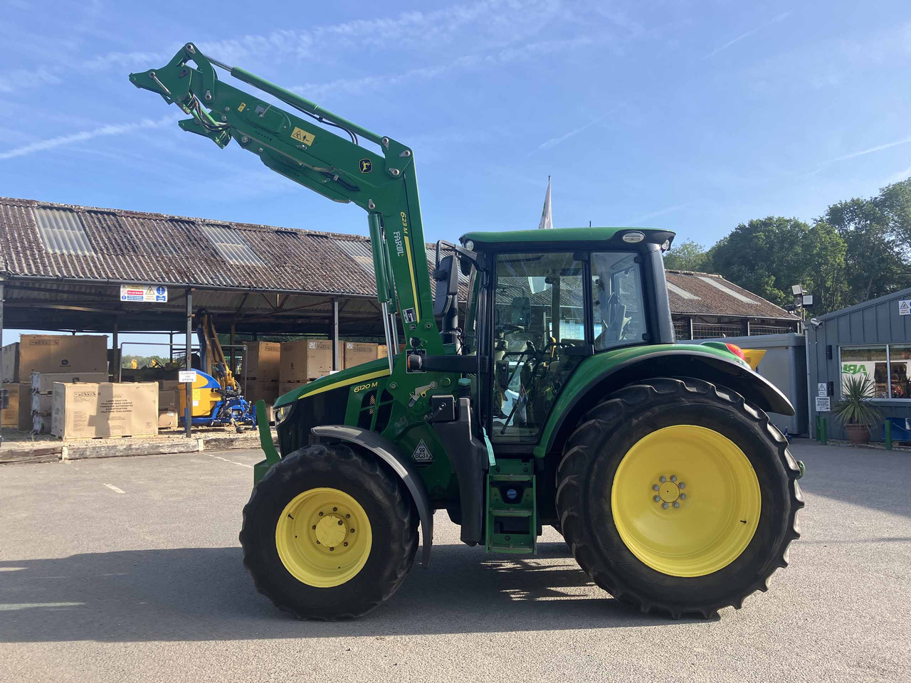 John Deere 6120M - Traktor: billede 2 John Deere 6120M - Traktor: billede 2
