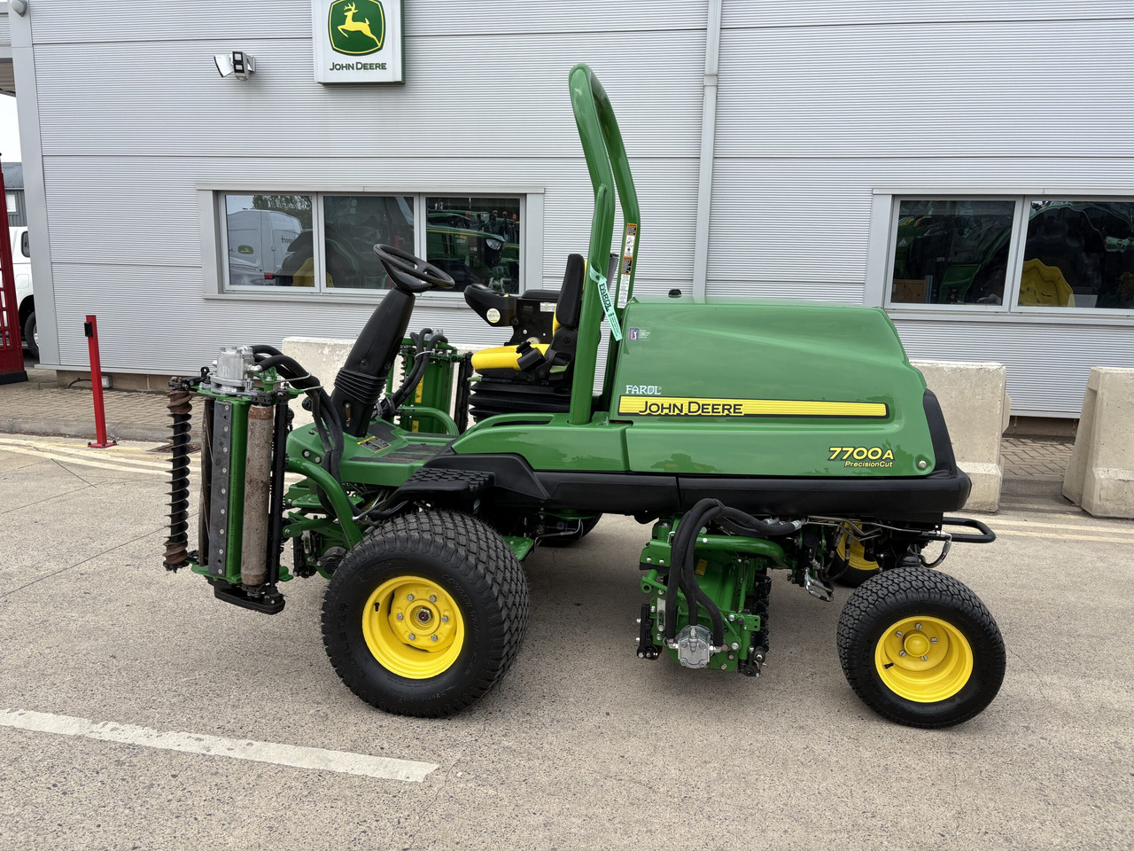 John Deere 7700A Fairway Mower - Plæneklipper: billede 1 John Deere 7700A Fairway Mower - Plæneklipper: billede 1