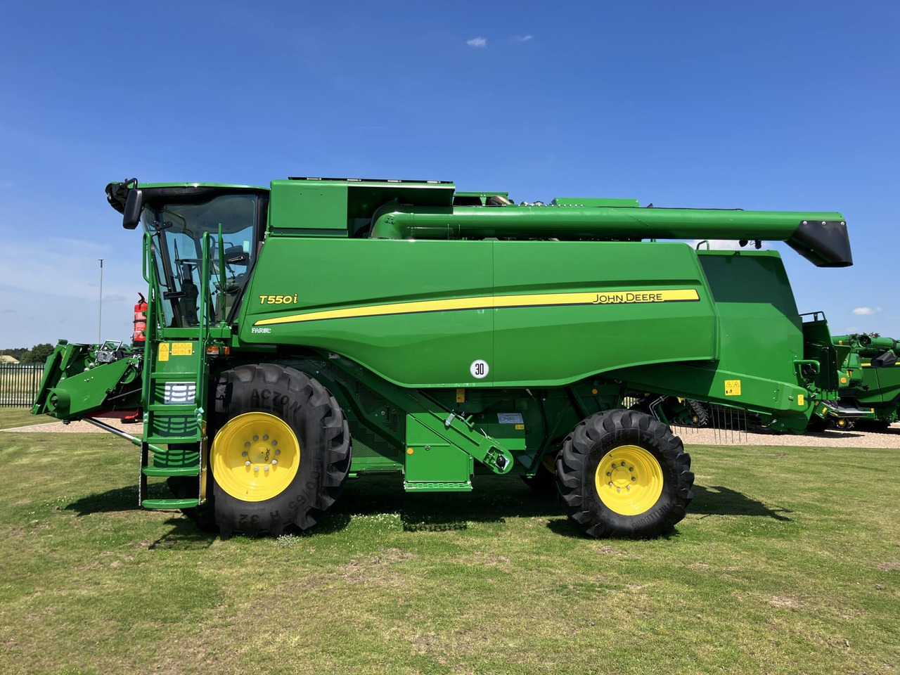 John Deere T550i - Mejetærsker: billede 2 John Deere T550i - Mejetærsker: billede 2