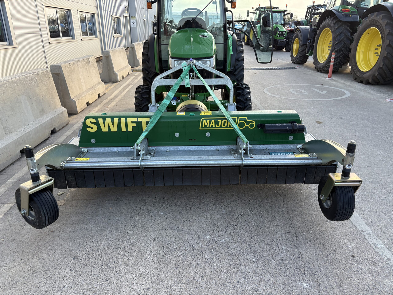 Major front Mounted Roller Mower MJ71-240F - Plæneklipper: billede 1 Major front Mounted Roller Mower MJ71-240F - Plæneklipper: billede 1