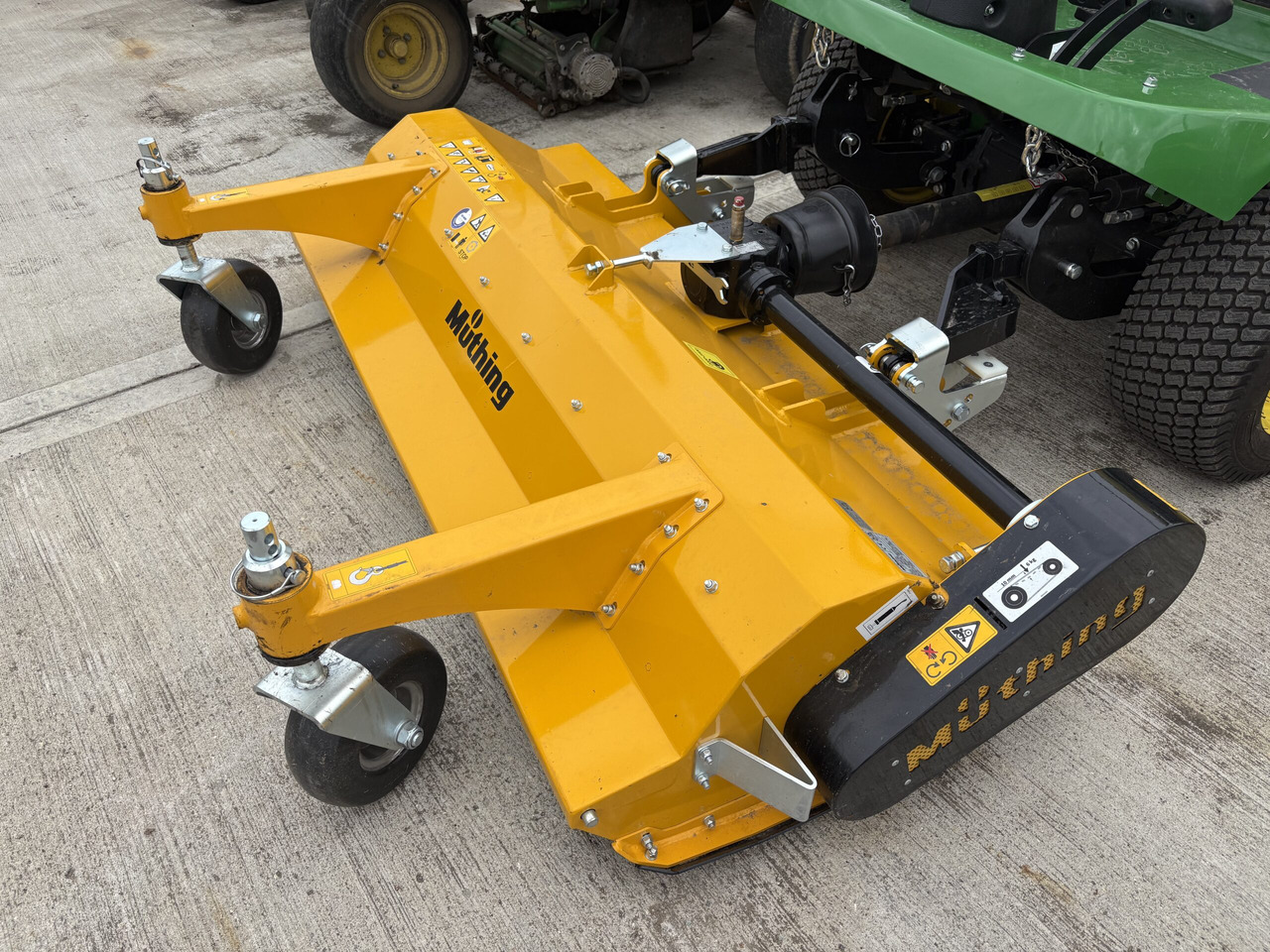 Muthing MU-FM160 JD Outfront Flail Mower - Plæneklipper: billede 3 Muthing MU-FM160 JD Outfront Flail Mower - Plæneklipper: billede 3