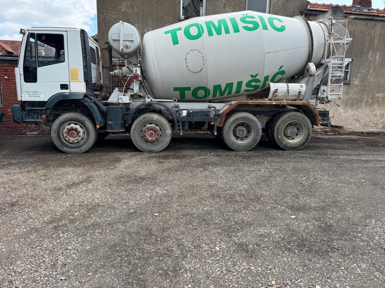 Iveco 410 EH 420 8X4 10m³ - Betonbil: billede 4 Iveco 410 EH 420 8X4 10m³ - Betonbil: billede 4
