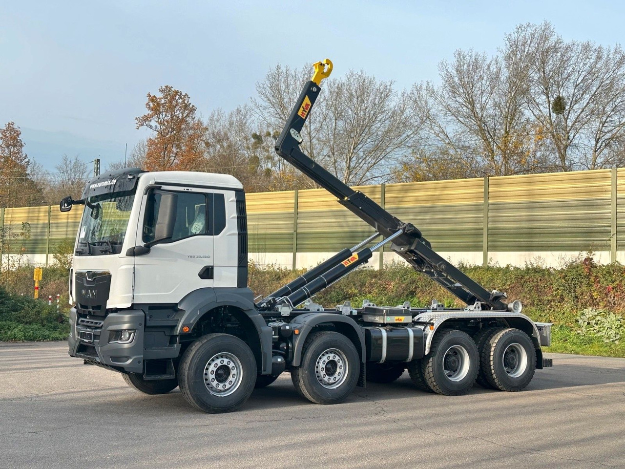 MAN TGS 35.520 8x4 Euro6e Hyva 26-55 Abrollkipper - Lastbil kroghejs: billede 1 MAN TGS 35.520 8x4 Euro6e Hyva 26-55 Abrollkipper - Lastbil kroghejs: billede 1