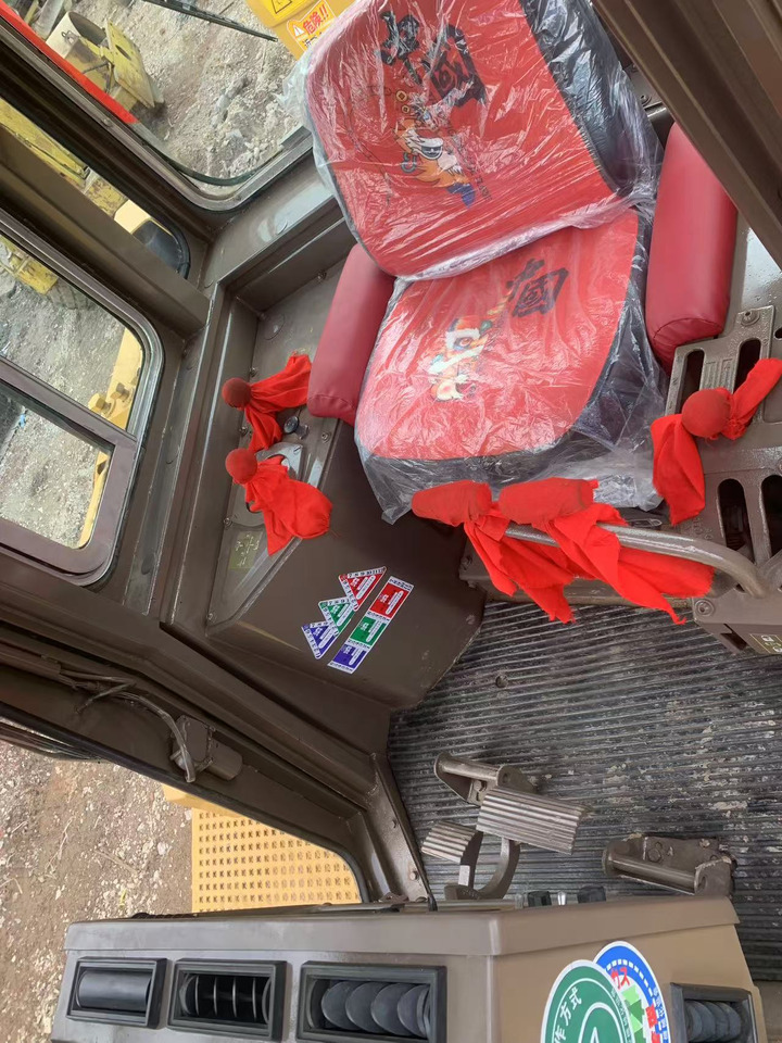 CATERPILLAR D8R - Bulldozer: billede 4 CATERPILLAR D8R - Bulldozer: billede 4