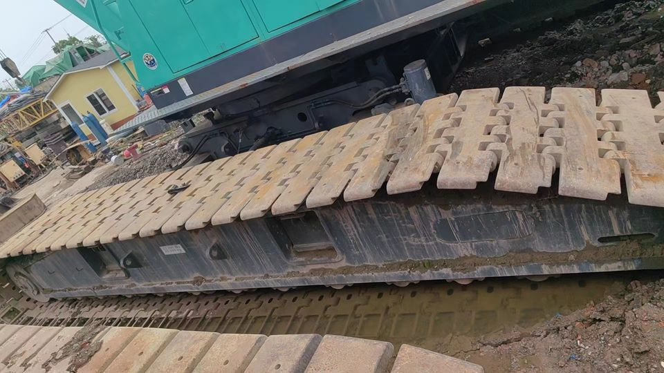 KOBELCO 150TON Crawler Crane for Containers Original Second Hand with Core Components on Sale! - Bæltekran: billede 3 KOBELCO 150TON Crawler Crane for Containers Original Second Hand with Core Components on Sale! - Bæltekran: billede 3