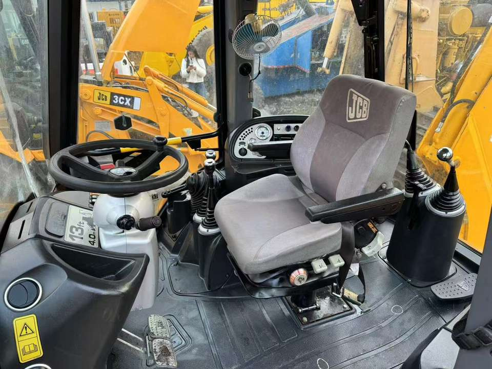 Used Jcb 4Cx Backhoe Loader for Sale Perfect Condition Used Loaders - Gravelæssemaskine: billede 5 Used Jcb 4Cx Backhoe Loader for Sale Perfect Condition Used Loaders - Gravelæssemaskine: billede 5