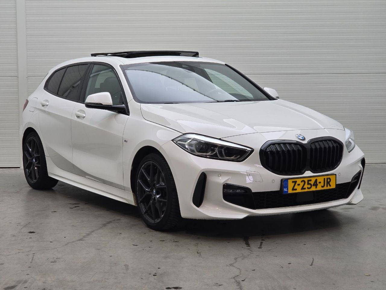 BMW 1 - serie 118i High Executive M-Sport | 2020 | 90.496 km | Automaat | Z254JR | NAP: Geen oordeel - Hatchback: billede 2 BMW 1 - serie 118i High Executive M-Sport | 2020 | 90.496 km | Automaat | Z254JR | NAP: Geen oordeel - Hatchback: billede 2