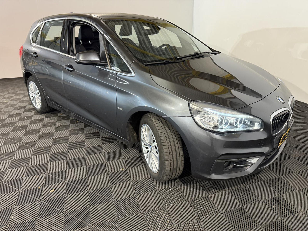 BMW | 2-serie Active Tourer | 218d Corporate Lease Luxury | 2015 | 223.959 km | HG351B | Logisch - Bil: billede 3 BMW | 2-serie Active Tourer | 218d Corporate Lease Luxury | 2015 | 223.959 km | HG351B | Logisch - Bil: billede 3