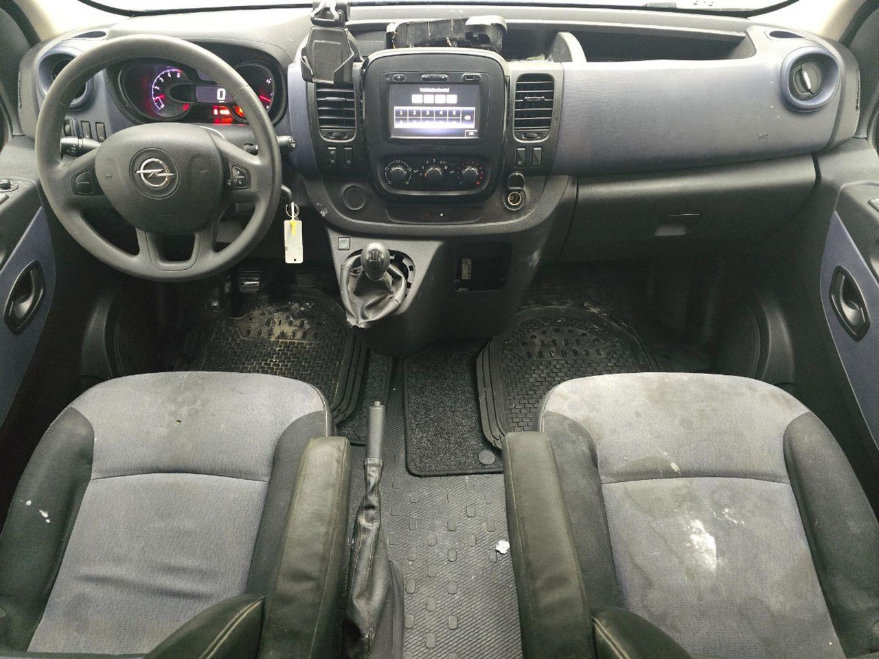 Opel Vivaro 1.6 CDTI L2H1 DC Sport EcoFlex | 2017 | 359.623 km | V987GD | NAP: Logisch - Mandskabsbil: billede 5 Opel Vivaro 1.6 CDTI L2H1 DC Sport EcoFlex | 2017 | 359.623 km | V987GD | NAP: Logisch - Mandskabsbil: billede 5