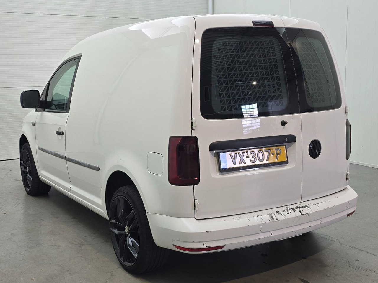 Volkswagen Caddy 2.0 TDI L1H1 BMT Trendline | 2016 | 213.446 km | VX307P | NAP: Logisch - Øvrig maskin: billede 3 Volkswagen Caddy 2.0 TDI L1H1 BMT Trendline | 2016 | 213.446 km | VX307P | NAP: Logisch - Øvrig maskin: billede 3