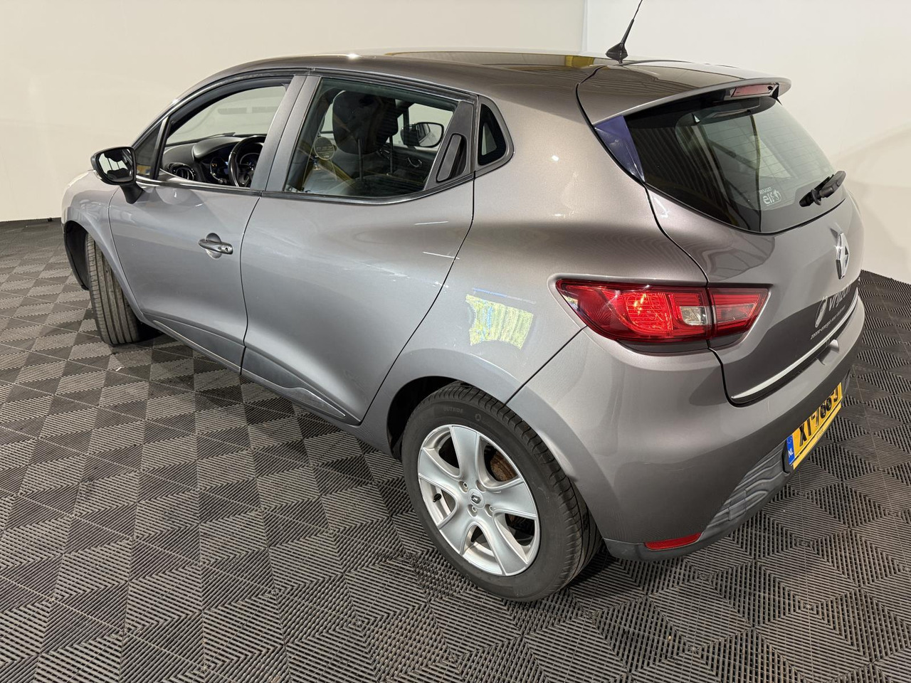 Renault | Clio | 0.9 TCe Dynamique | 2016 | 192.462 km | XT788J | Geen oordeel - Hatchback: billede 3 Renault | Clio | 0.9 TCe Dynamique | 2016 | 192.462 km | XT788J | Geen oordeel - Hatchback: billede 3