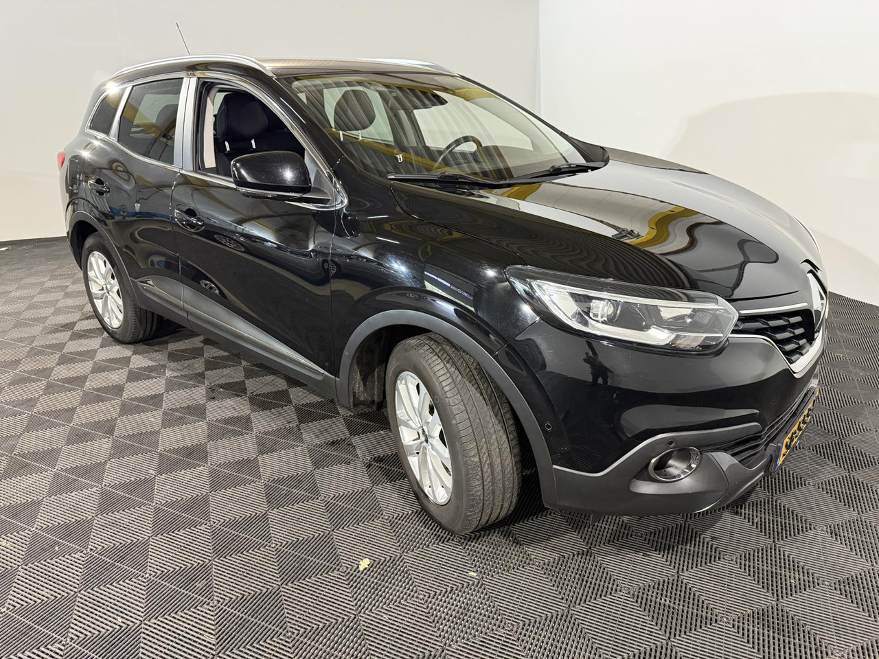 Renault | Kadjar | 1.2 TCe Intens | 2018 | 183.542 km | SB555X | Logisch - SUV: billede 3 Renault | Kadjar | 1.2 TCe Intens | 2018 | 183.542 km | SB555X | Logisch - SUV: billede 3