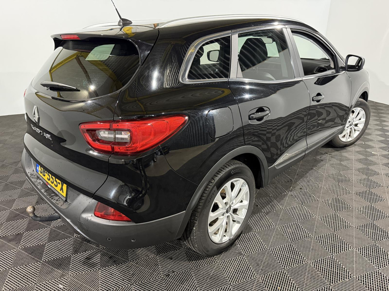 Renault | Kadjar | 1.2 TCe Intens | 2018 | 183.542 km | SB555X | Logisch - SUV: billede 2 Renault | Kadjar | 1.2 TCe Intens | 2018 | 183.542 km | SB555X | Logisch - SUV: billede 2