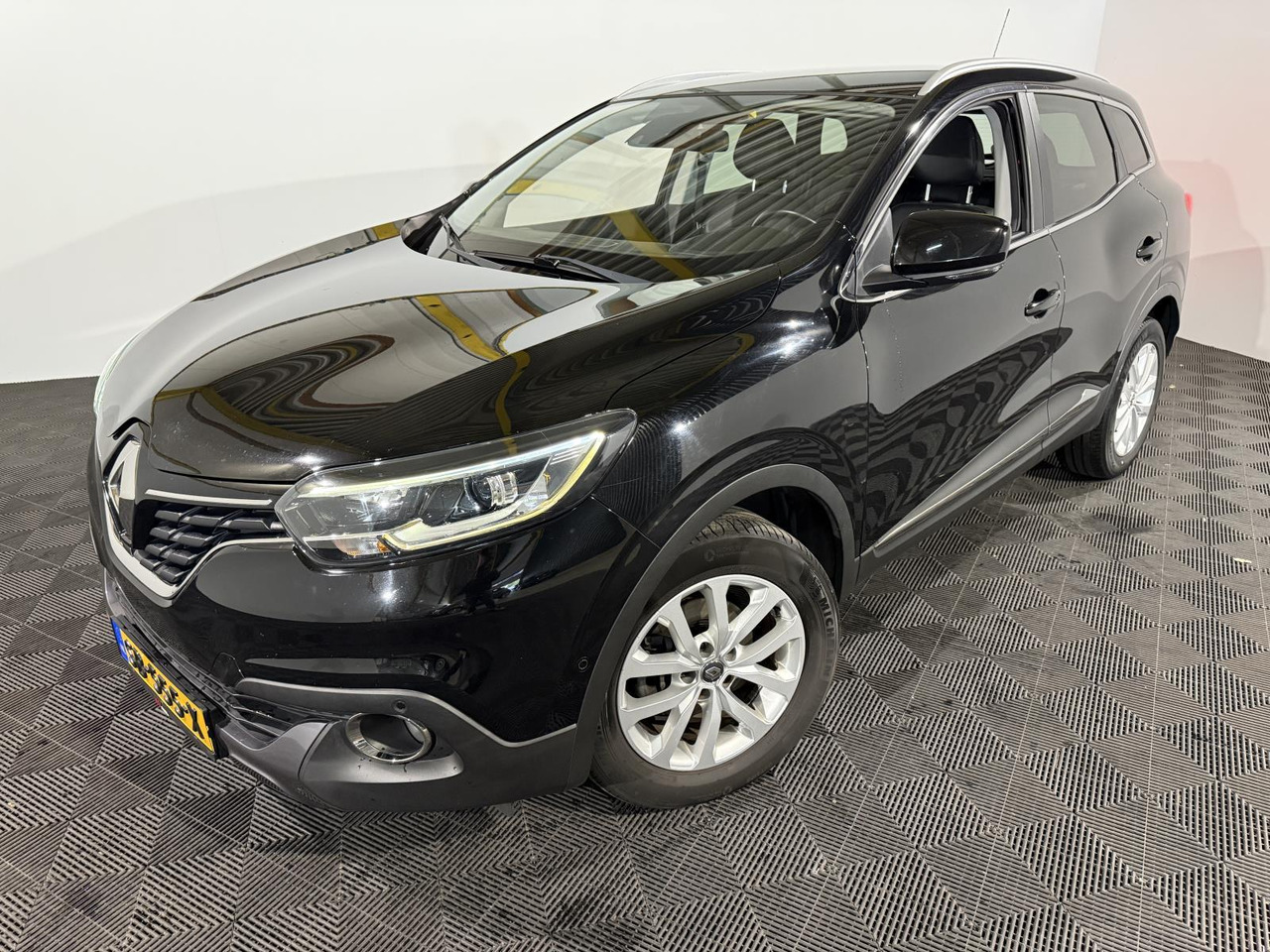 Renault | Kadjar | 1.2 TCe Intens | 2018 | 183.542 km | SB555X | Logisch - SUV: billede 1 Renault | Kadjar | 1.2 TCe Intens | 2018 | 183.542 km | SB555X | Logisch - SUV: billede 1