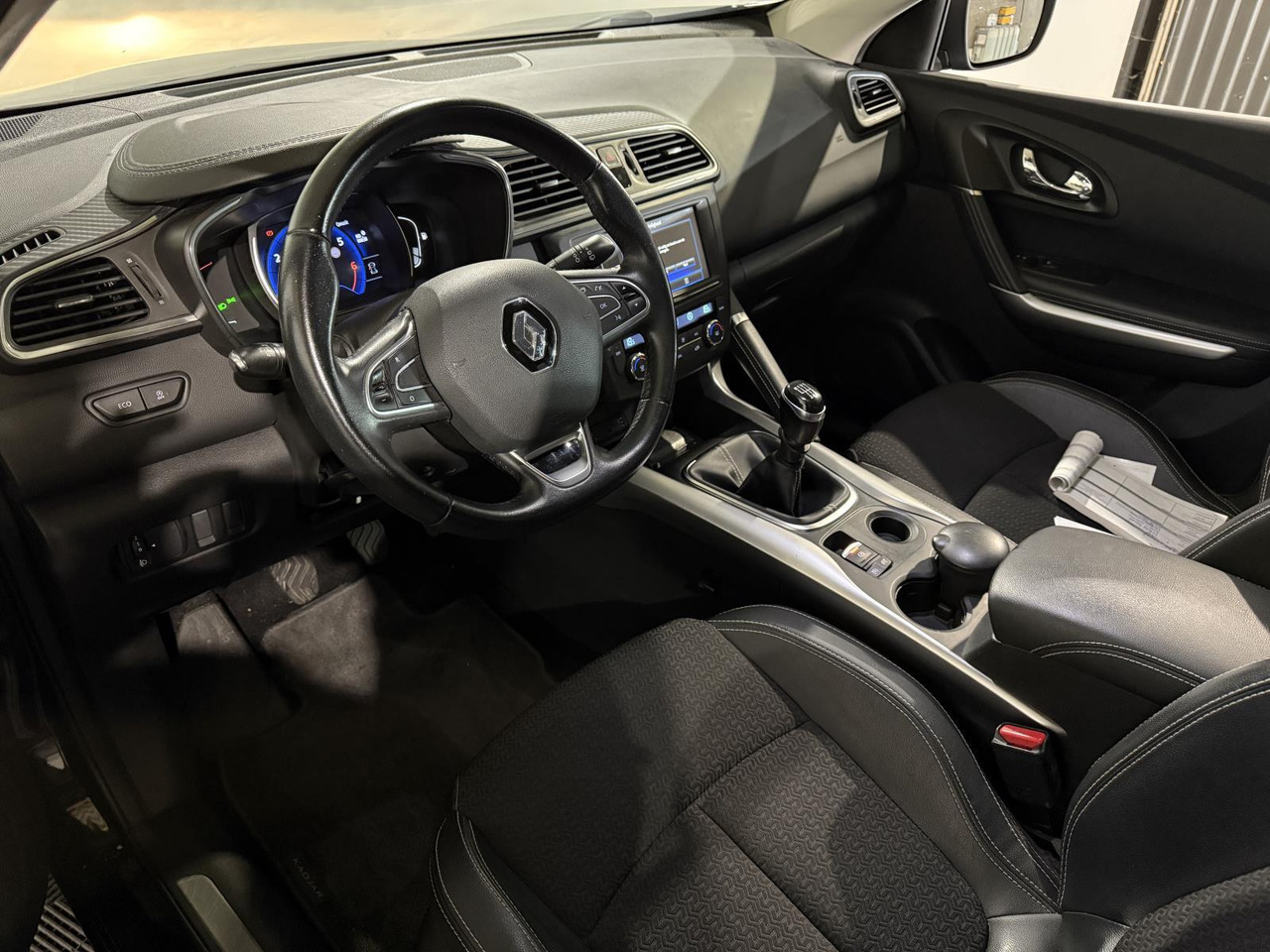 Renault | Kadjar | 1.2 TCe Intens | 2018 | 183.542 km | SB555X | Logisch - SUV: billede 5 Renault | Kadjar | 1.2 TCe Intens | 2018 | 183.542 km | SB555X | Logisch - SUV: billede 5