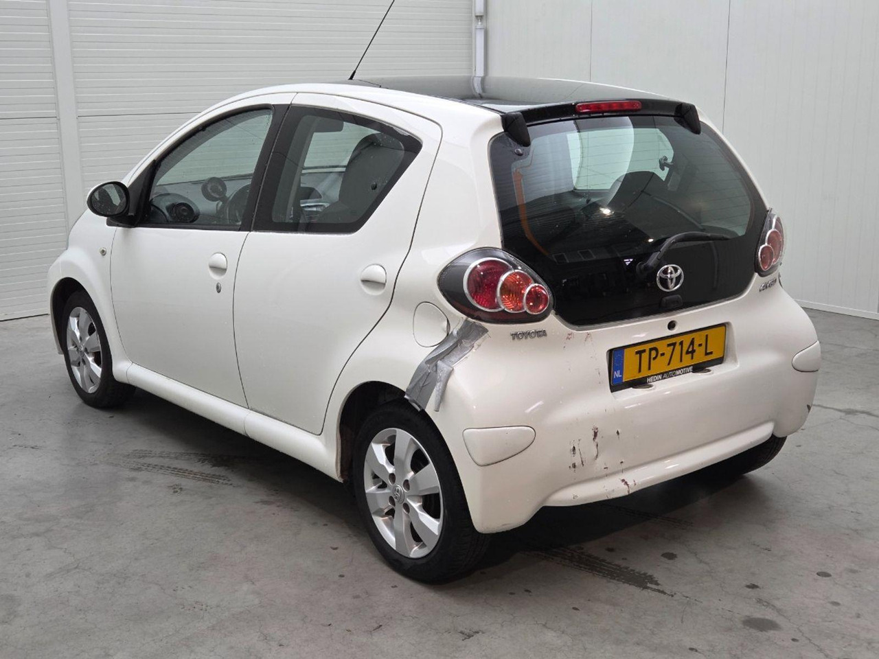 Toyota Aygo 1.0 VVT - i Now | 2014 | 131.940 km | TP714L | NAP: Geen oordeel - Hatchback: billede 3 Toyota Aygo 1.0 VVT - i Now | 2014 | 131.940 km | TP714L | NAP: Geen oordeel - Hatchback: billede 3