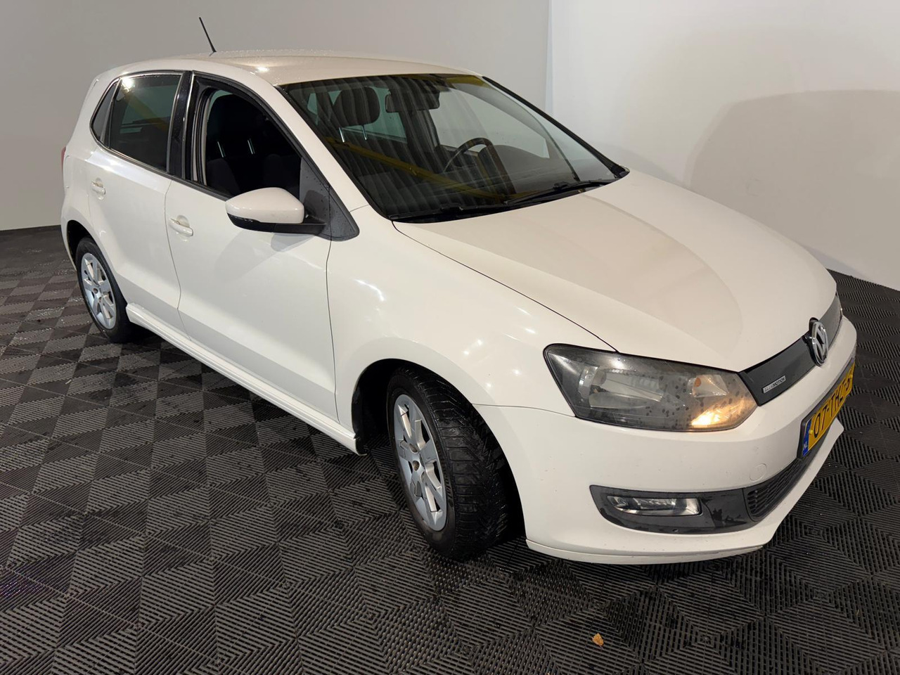 Volkswagen | Polo | 1.2 TDI BlueMotion Comfortline | 2012 | 234.632 km | 07THZ6 | Logisch - Hatchback: billede 3 Volkswagen | Polo | 1.2 TDI BlueMotion Comfortline | 2012 | 234.632 km | 07THZ6 | Logisch - Hatchback: billede 3