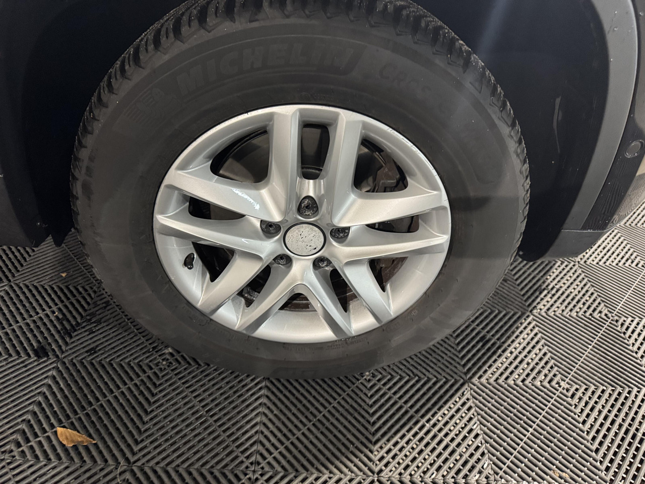 SUV Volkswagen | Tiguan | 1.4 TSI Comfort&Design | 2011 | 236.671 km | 28RDT1 | Logisch: billede 29