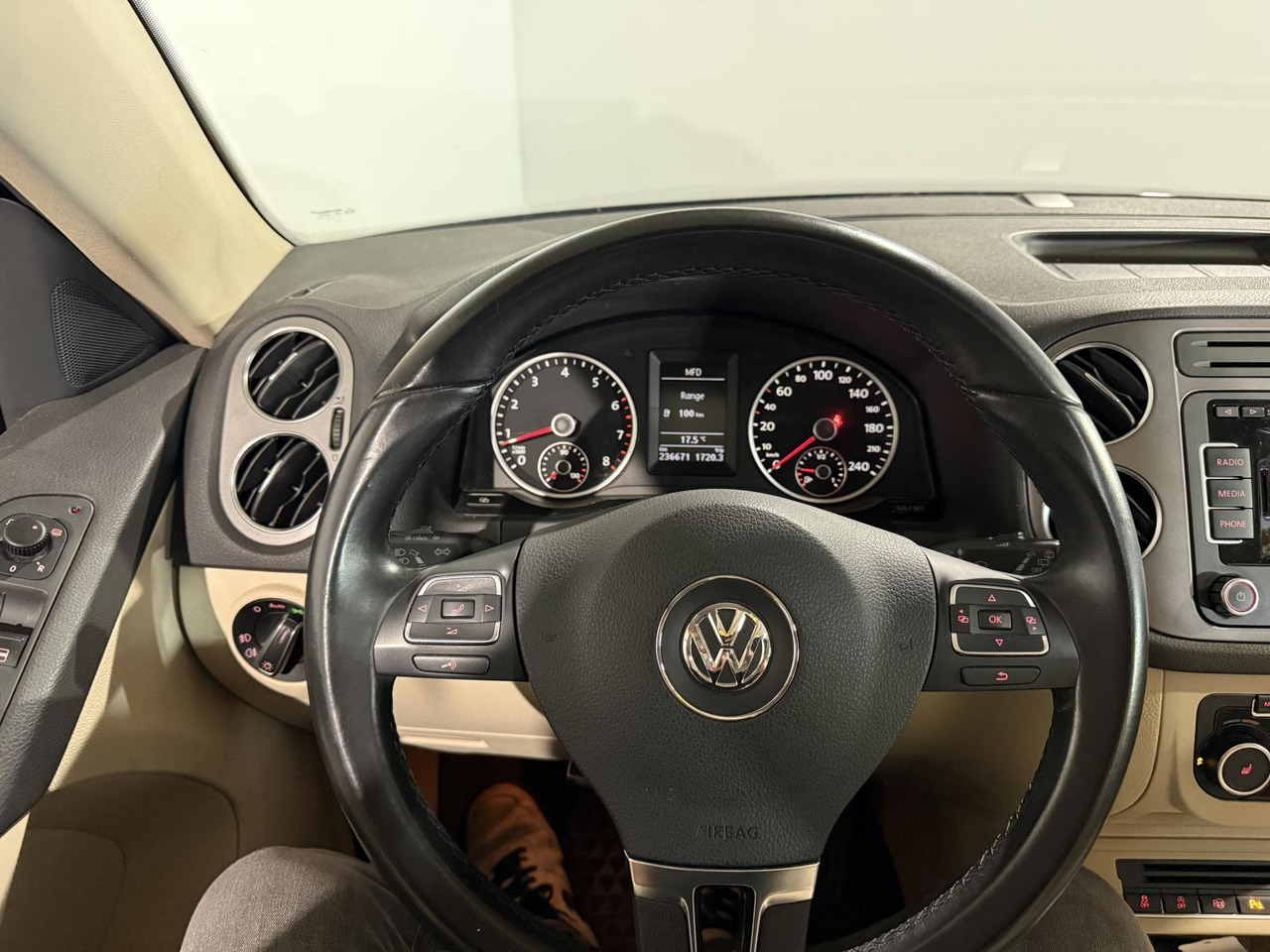 SUV Volkswagen | Tiguan | 1.4 TSI Comfort&Design | 2011 | 236.671 km | 28RDT1 | Logisch: billede 9