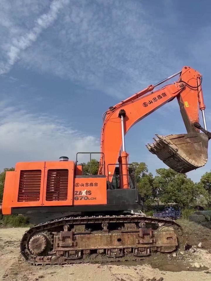 HITACHI 670LCH-5G - Gravemaskine: billede 1 HITACHI 670LCH-5G - Gravemaskine: billede 1