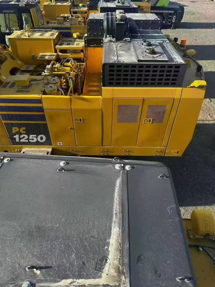 KOMATSU PC1250-11R - Bæltegravemaskine: billede 4 KOMATSU PC1250-11R - Bæltegravemaskine: billede 4