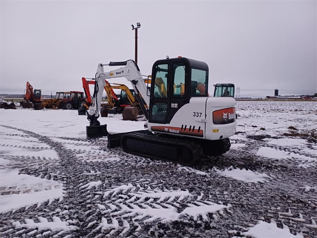 Bobcat 337D Kallistuvalla liittimellä - Minigravemaskine: billede 3 Bobcat 337D Kallistuvalla liittimellä - Minigravemaskine: billede 3