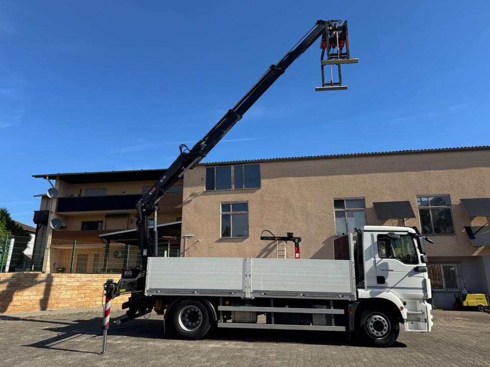 MAN TGM 18.290/HIAB-XS111/JOYSTICK/aus1.Hand - Lastbil med lad, Lastbil med kran: billede 4 MAN TGM 18.290/HIAB-XS111/JOYSTICK/aus1.Hand - Lastbil med lad, Lastbil med kran: billede 4