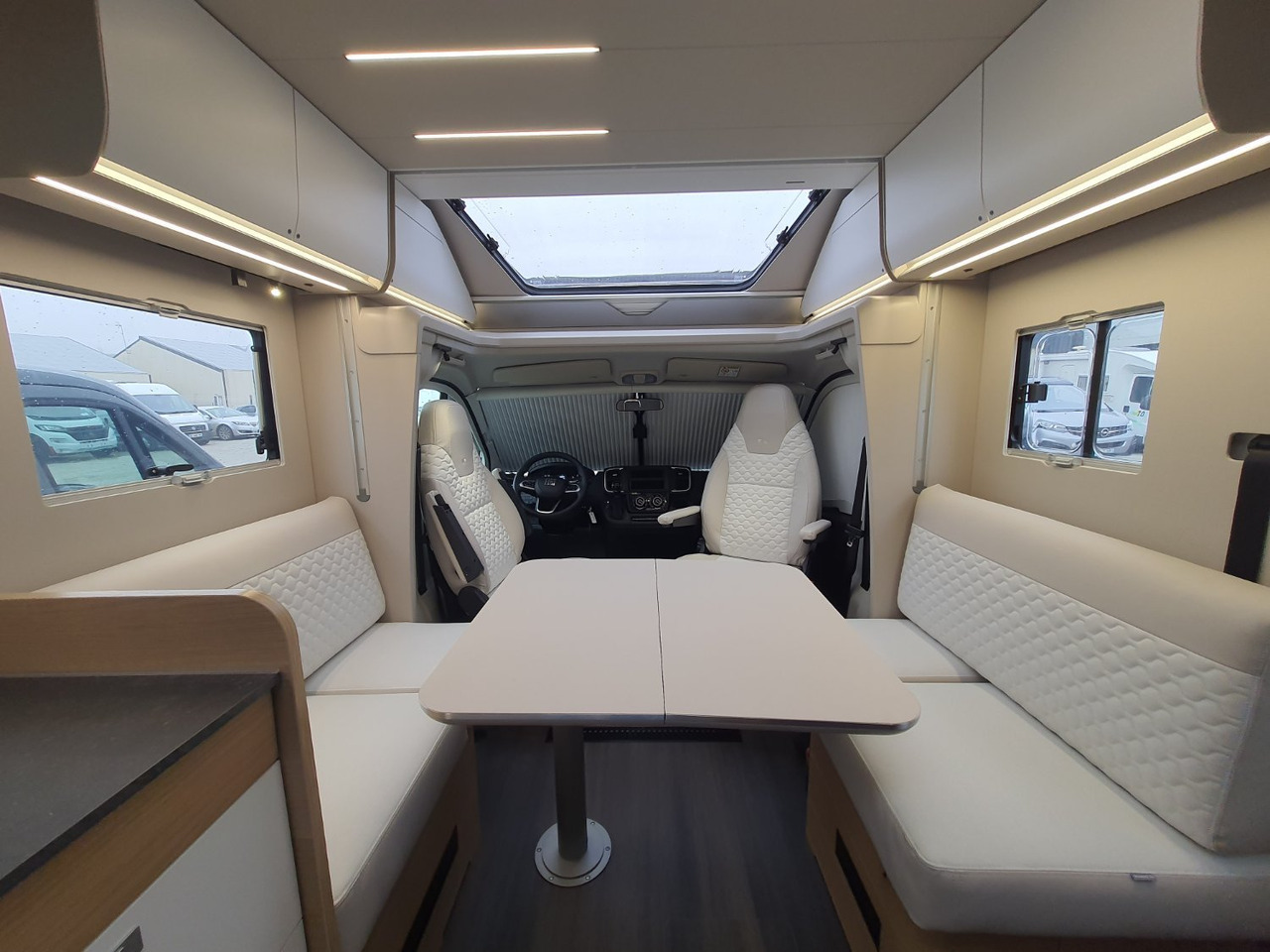Adria Matrix Plus 670DC - Delintegreret autocamper: billede 4 Adria Matrix Plus 670DC - Delintegreret autocamper: billede 4