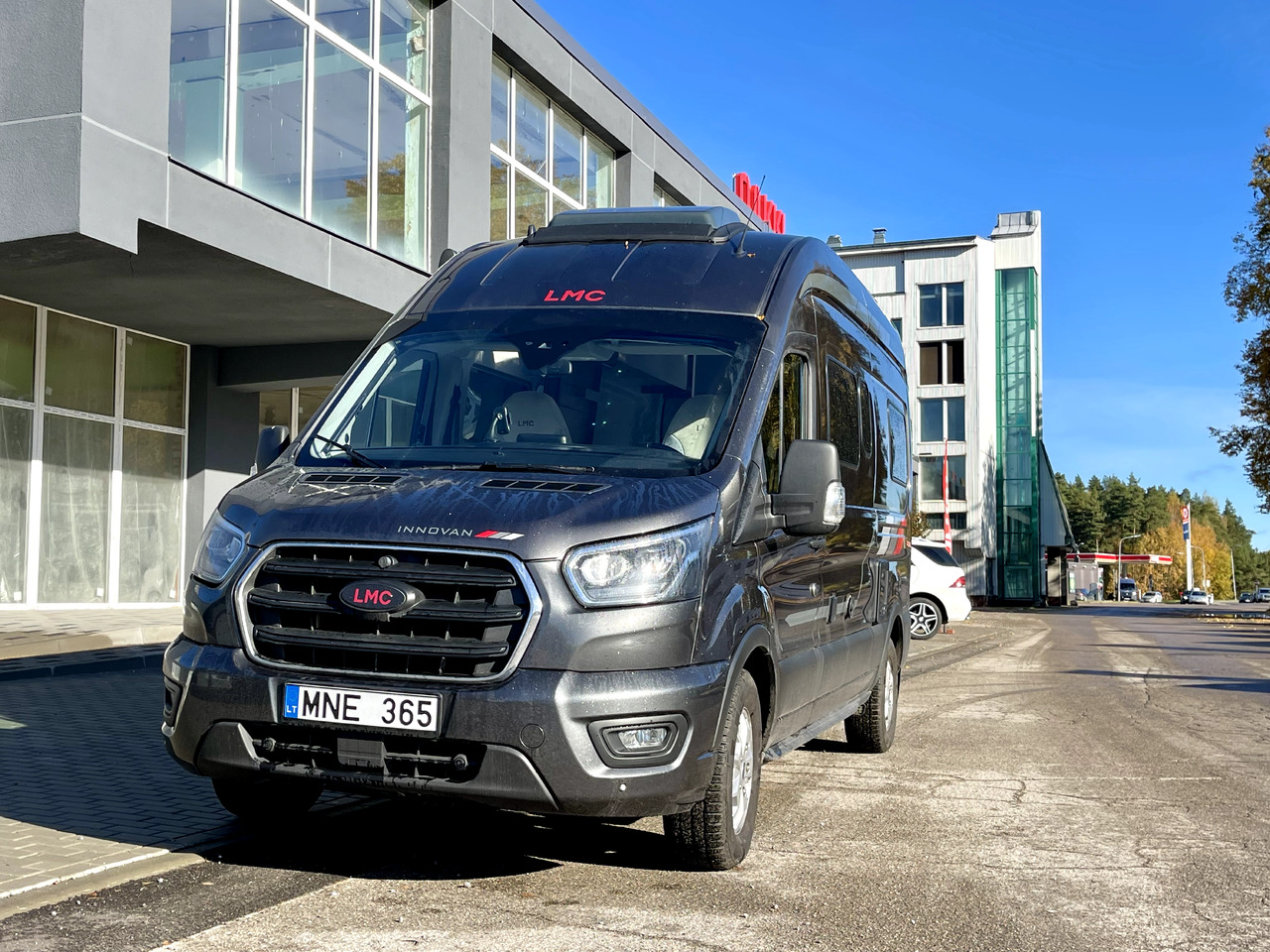 Camper van LMC Innovan 590C: billede 1