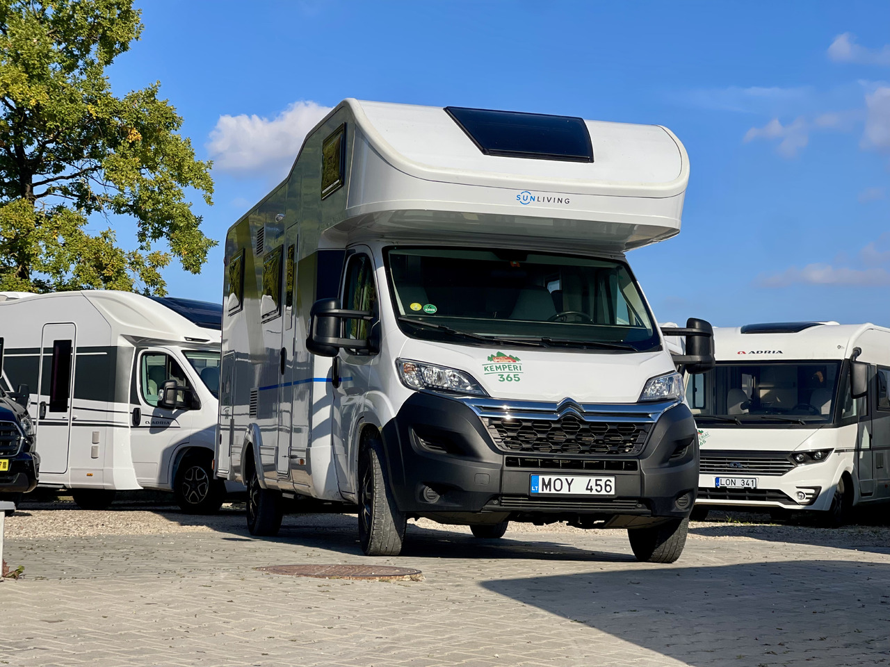 SUN LIVING A 75 DP - Autocamper med alkove: billede 1 SUN LIVING A 75 DP - Autocamper med alkove: billede 1