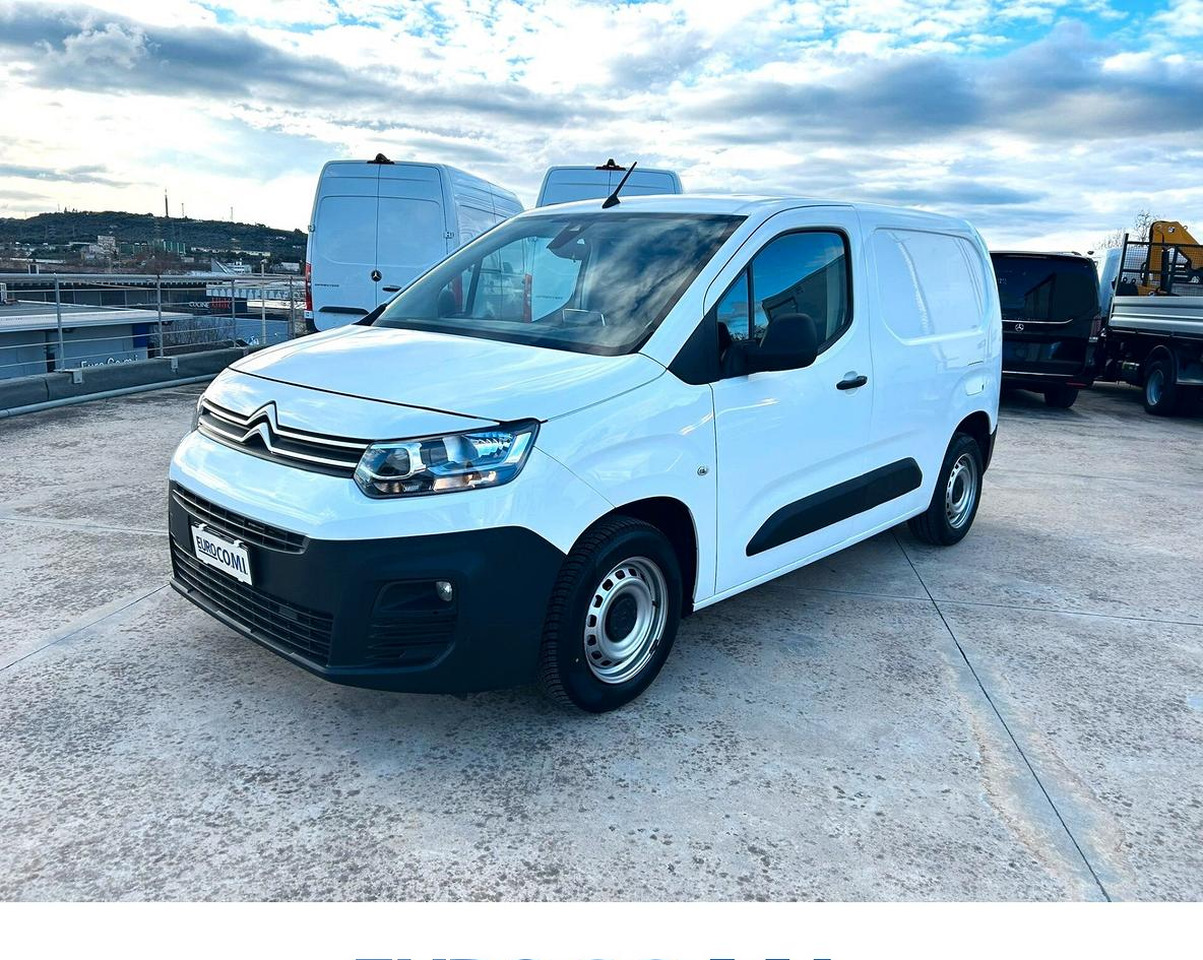 Citroen Berligno 1.6 HDi 100 cv 3 posti - Små varebil: billede 1 Citroen Berligno 1.6 HDi 100 cv 3 posti - Små varebil: billede 1