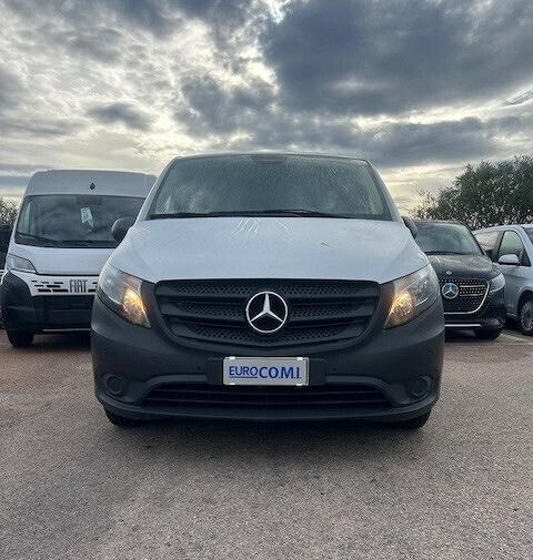 Mercedes Benz VITO FURGONE 110 LONG TRAZ. ANT. - Varevogn: billede 1 Mercedes Benz VITO FURGONE 110 LONG TRAZ. ANT. - Varevogn: billede 1